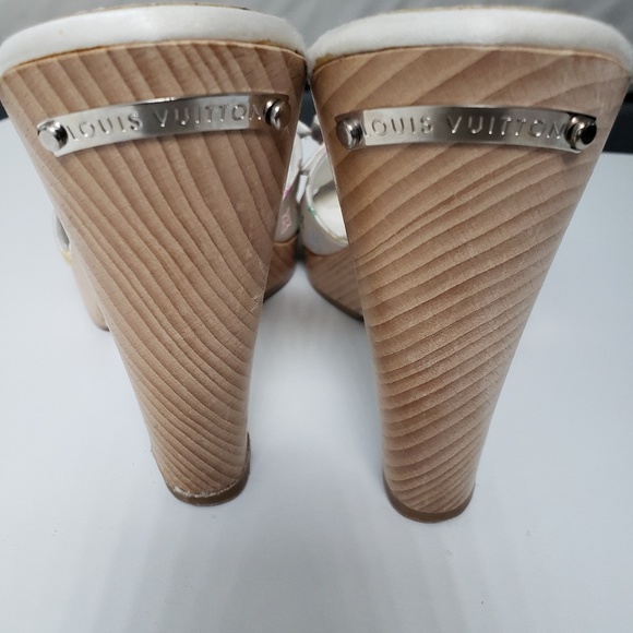 Louis Vuitton heels - Picture 4 of 4
